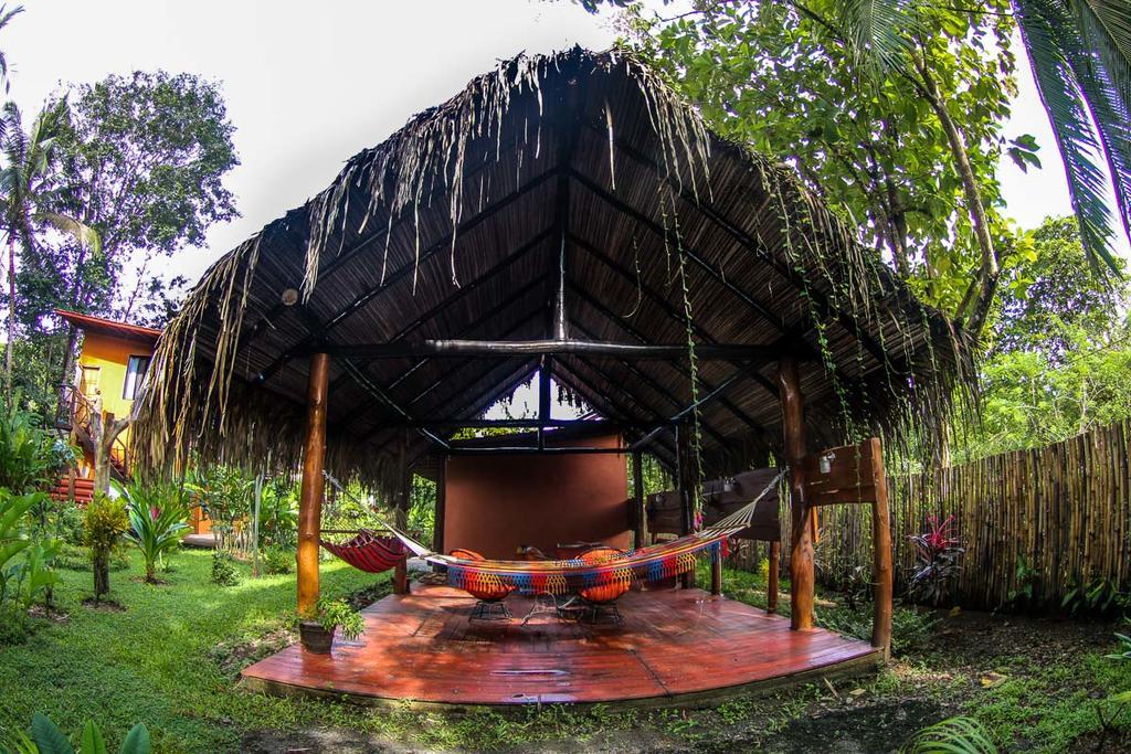 Guava Lodge Playa Matapalo Exterior foto